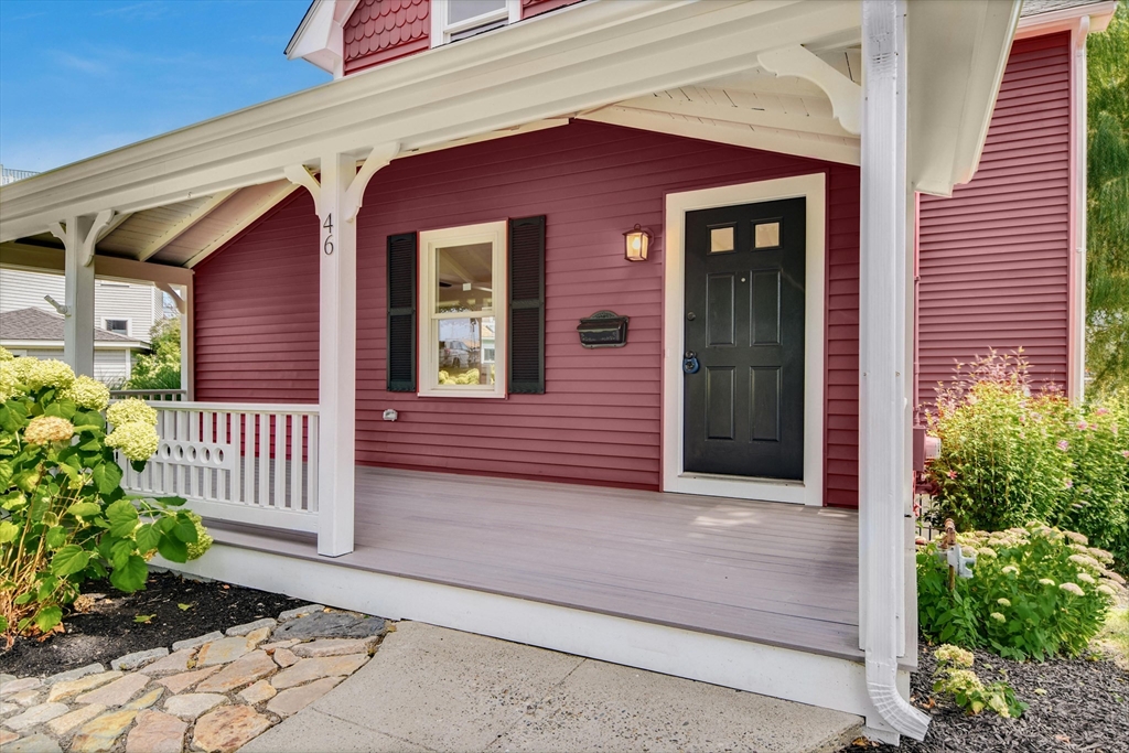 46 Duck Lane Hull, MA 02045 - Photo 3 of 42