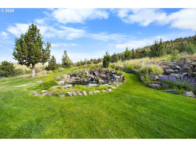 $865,000 | 7408 Southeast Night Hawk Court, Prineville, OR 97754