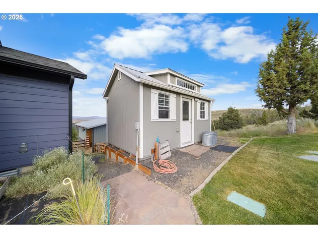 $865,000 | 7408 Southeast Night Hawk Court, Prineville, OR 97754
