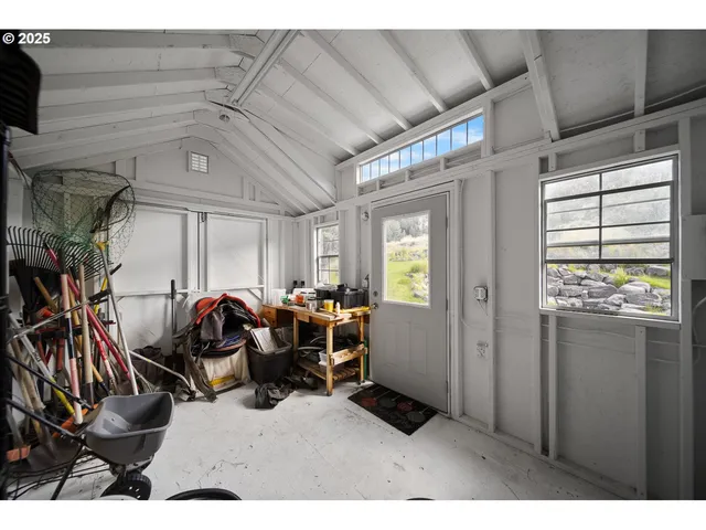 $865,000 | 7408 Southeast Night Hawk Court, Prineville, OR 97754