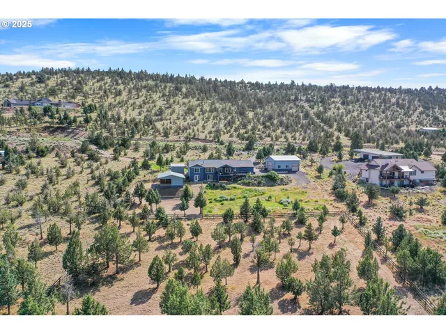 $865,000 | 7408 Southeast Night Hawk Court, Prineville, OR 97754