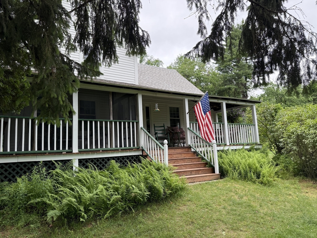 134 Barker Hill Road Townsend, MA 01469 - Photo 9 of 37