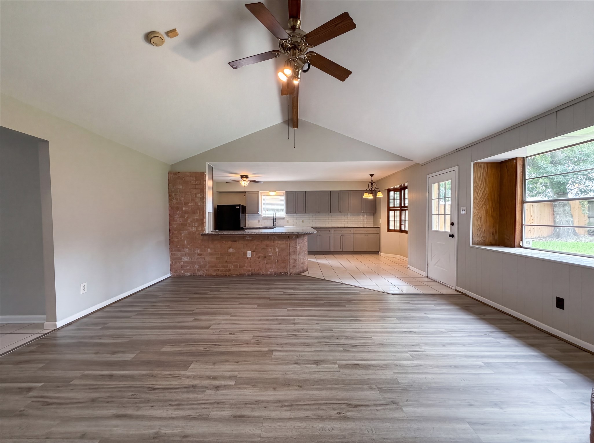 9606 Ballin David Drive Spring, TX 77379 - Photo 7 of 19