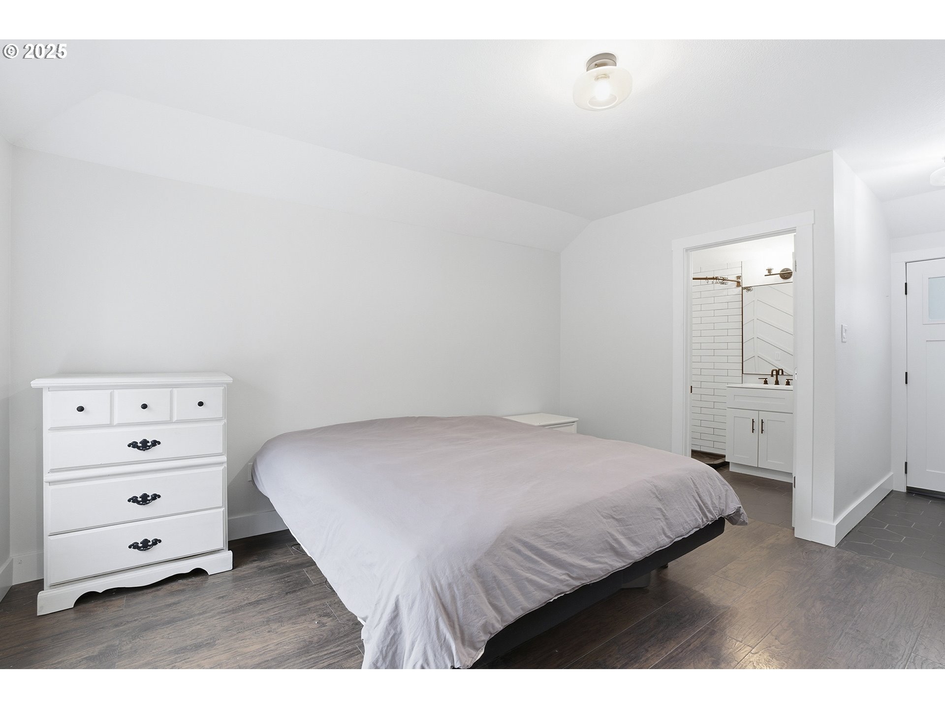 6514 Southeast Thiessen Road Milwaukie, OR 97267 - Photo 25 of 43