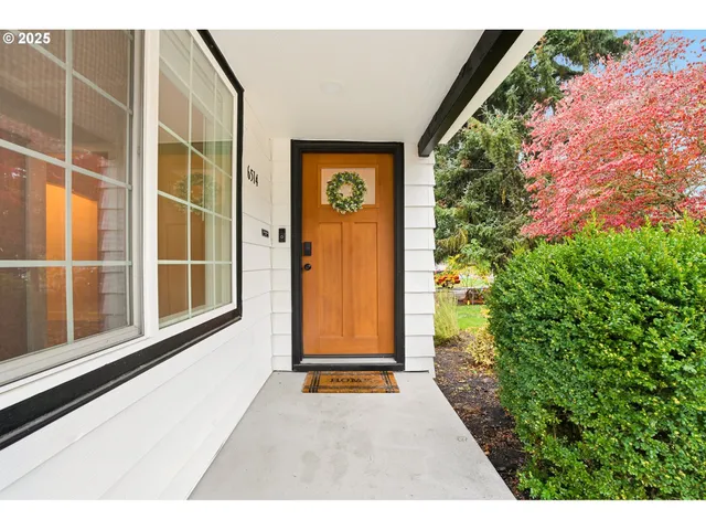 a view of front door