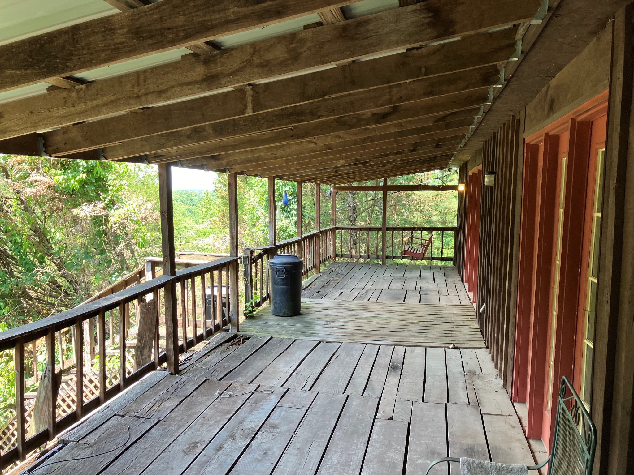 2029 Old Lake Road Lewisburg, TN 37091 - Photo 8 of 23 a view of balcony with wooden floor