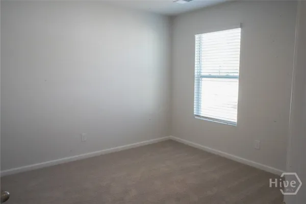 $2,500 | 416 Coconut Drive, Bloomingdale, GA 31302