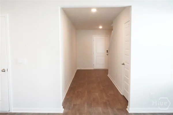 $2,500 | 416 Coconut Drive, Bloomingdale, GA 31302