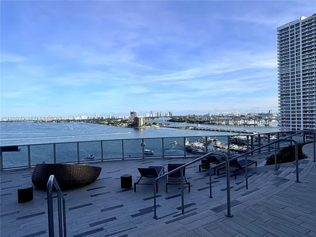 $7,100 | 488 Northeast 18th Street, Unit 2310, Miami, FL 33132