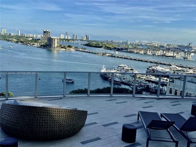 $7,100 | 488 Northeast 18th Street, Unit 2310, Miami, FL 33132