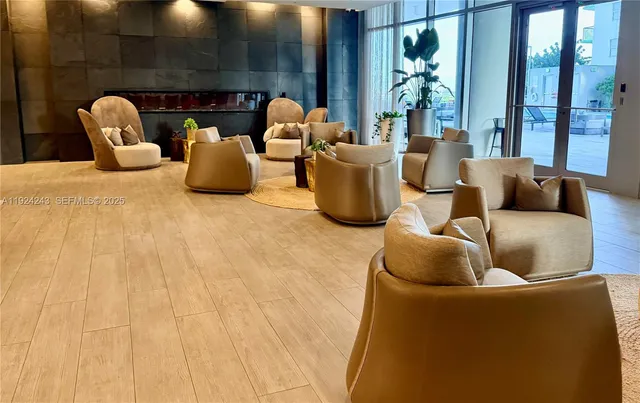 $7,100 | 488 Northeast 18th Street, Unit 2310, Miami, FL 33132