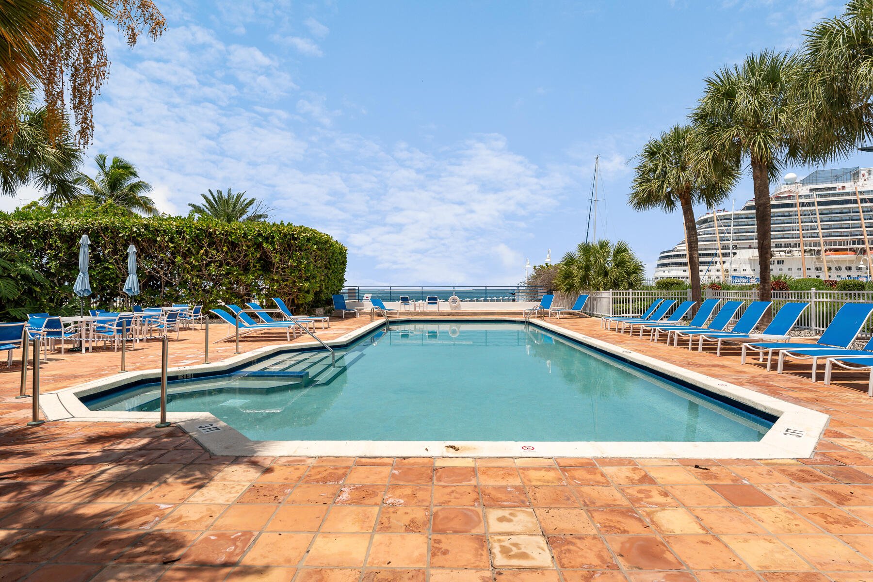 115 Front Street, Unit 101 Key West, FL 33040 - Photo 26 of 27 115 FRONT ST #101 WEB-31