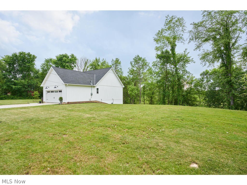 562 North Hametown Road Akron, OH 44333 - Photo 20 of 22 Gallery Image 20