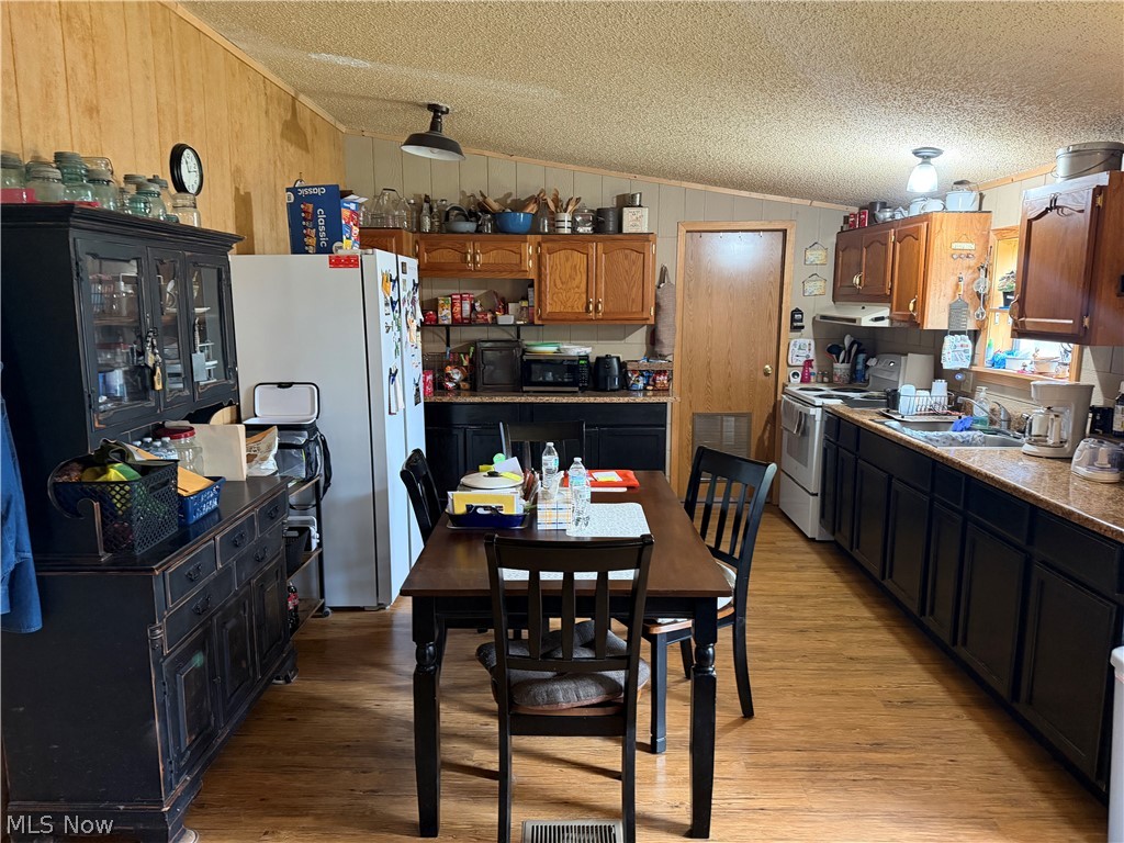 441 Tower Road Elizabeth, WV 26143 - Photo 14 of 28