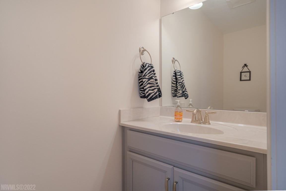 1332 Walnut Ridge Road Christiansburg, VA 24073 - Photo 19 of 47 Gallery Image 19