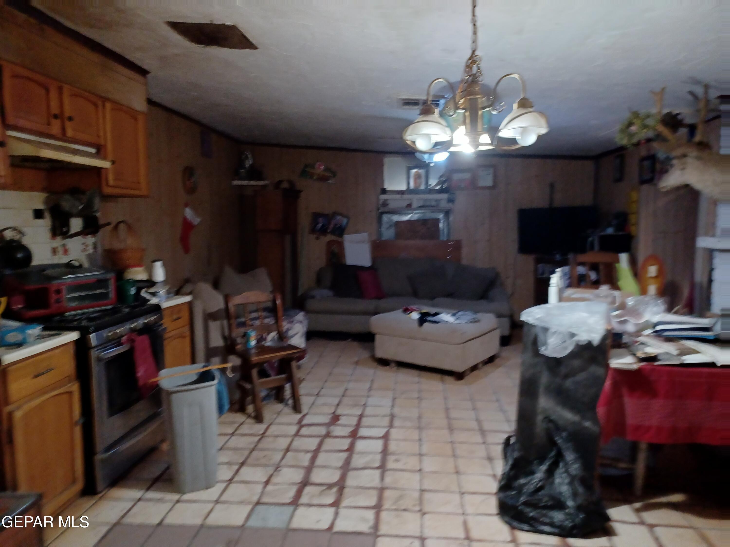 627 Milo Drive El Paso, TX 79927 - Photo 9 of 25 20251207_142353