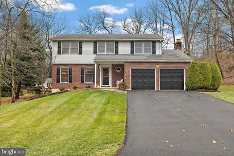 $649,900 | 809 Christopher Court, Hockessin, DE 19707
