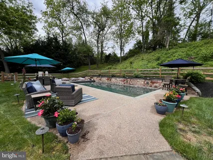 $649,900 | 809 Christopher Court, Hockessin, DE 19707