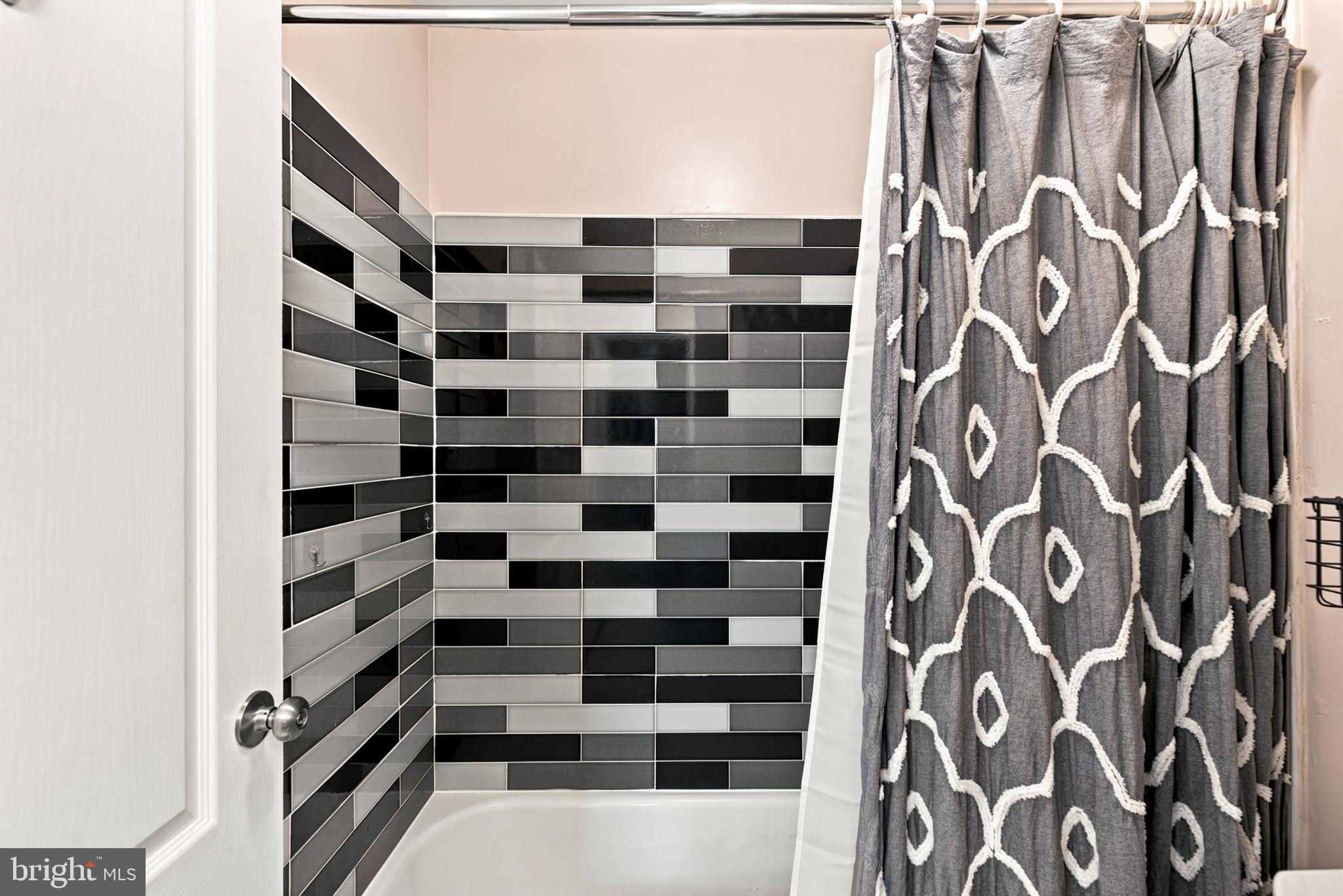 8555 Falls Run Road, Unit H Ellicott City, MD 21043 - Photo 32 of 52 Gallery Image 32
