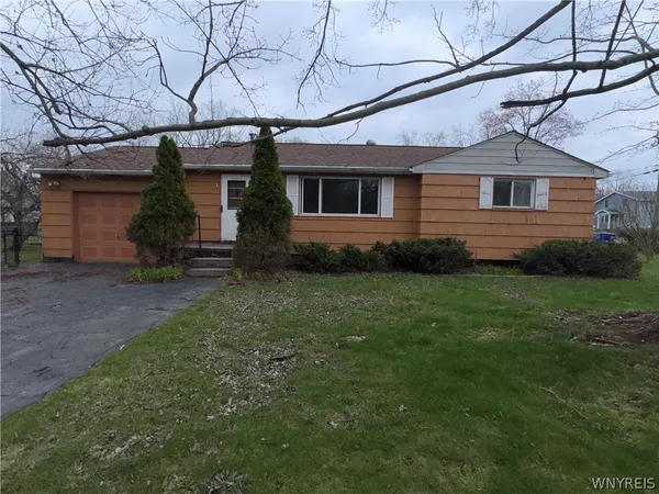 $160,000 | 3956 Lincoln Avenue, Hamburg, NY 14075