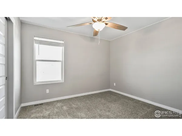 a black and white photo of a room