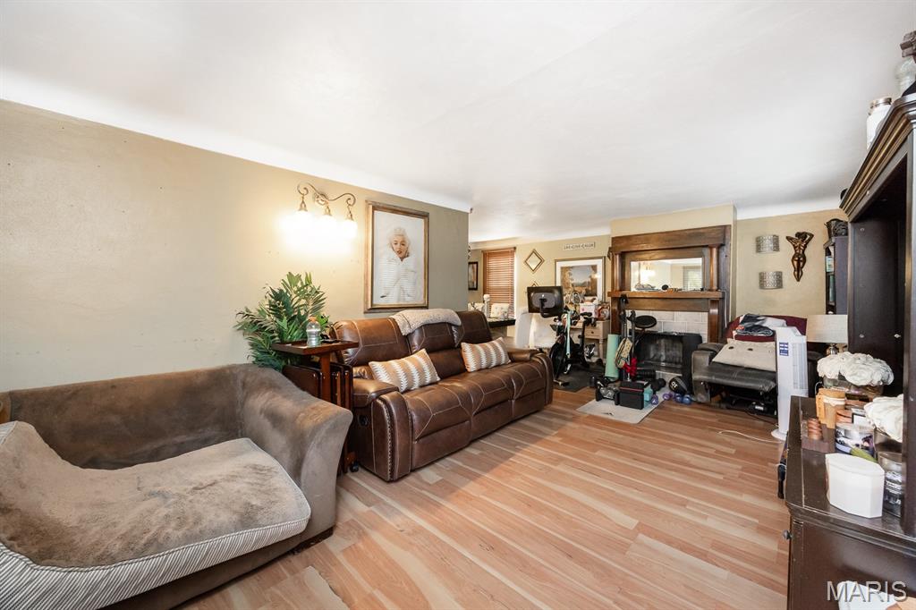9958 South Road Fairview Heights, IL 62208 - Photo 5 of 20 Gallery Image 5