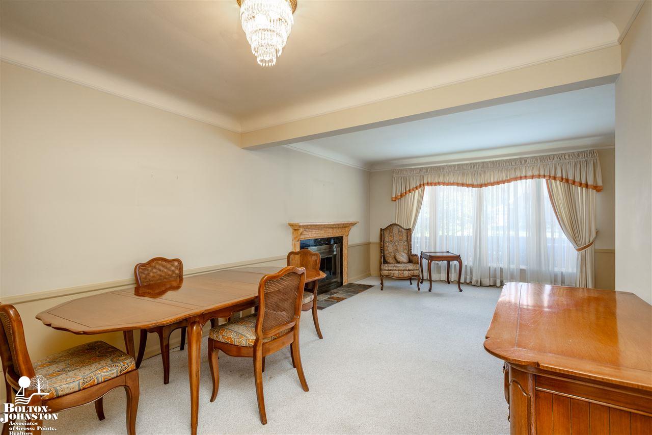 1231 Torrey Road Grosse Pointe Woods, MI 48236 - Photo 5 of 41