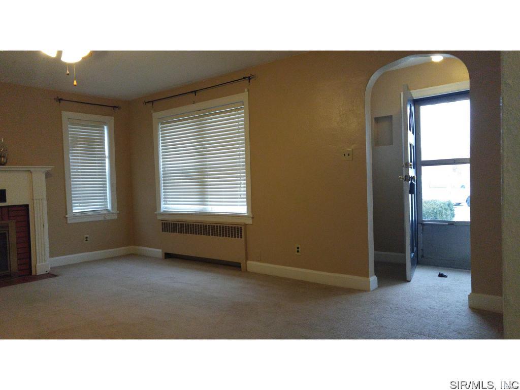 704 Enos Lane Godfrey, IL 62035 - Photo 12 of 25