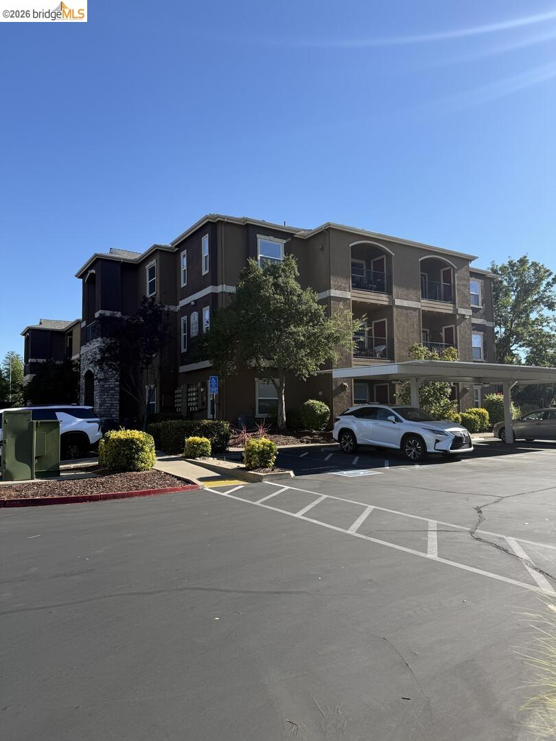 8434 Walerga Road, Unit 315 Antelope, CA 95843 - Photo 6 of 25