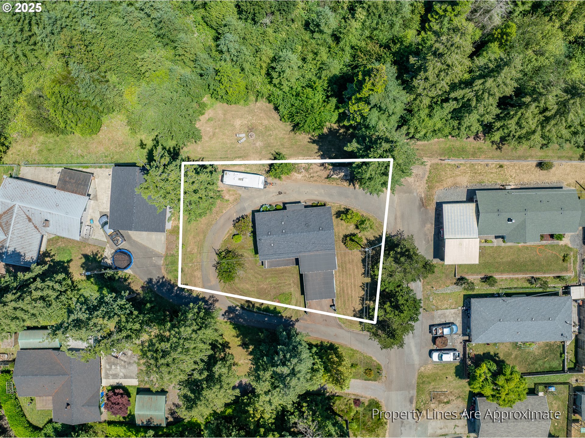 1997 Hazel Street Myrtle Point, OR 97458 - Photo 33 of 37 Gallery Image 33