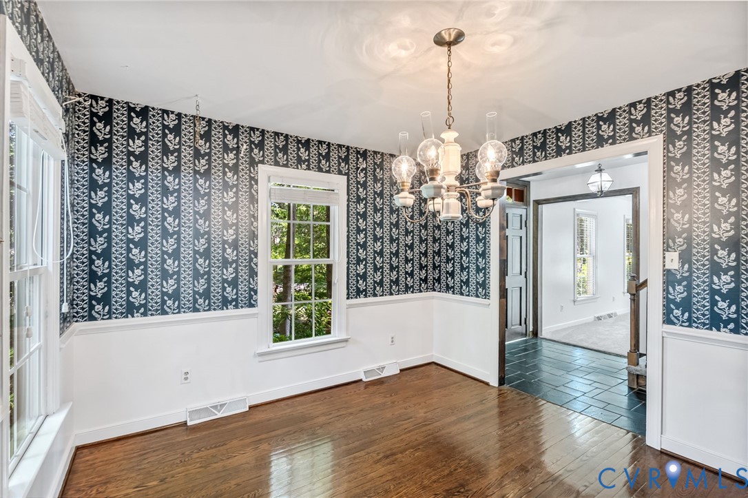 5701 Elfinwood Road Chester, VA 23831 - Photo 12 of 52