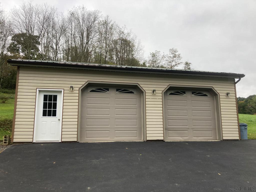 402 Peck Road Confluence, PA 15424 - Photo 14 of 23 Gallery Image 14