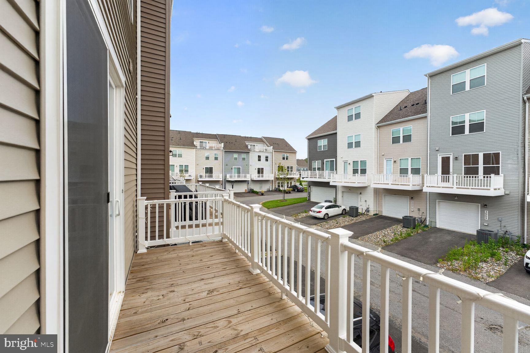 11003 Pinnacle Green Road Upper Marlboro, MD 20774 - Photo 13 of 29 Balcony