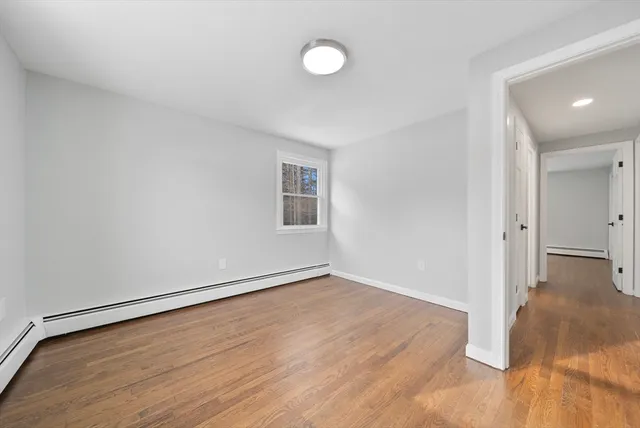 $599,500 | 9 Edgewood Avenue, Merrimack, NH 03054