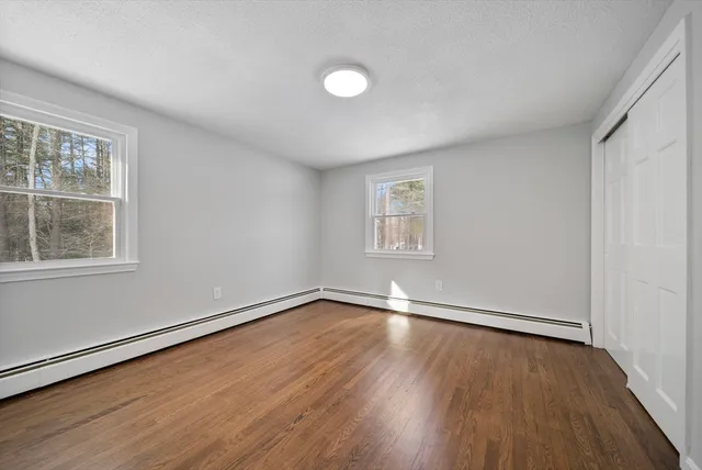 $599,500 | 9 Edgewood Avenue, Merrimack, NH 03054