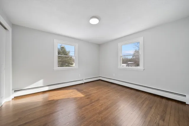 $599,500 | 9 Edgewood Avenue, Merrimack, NH 03054