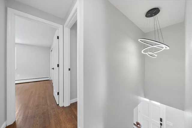 $599,500 | 9 Edgewood Avenue, Merrimack, NH 03054