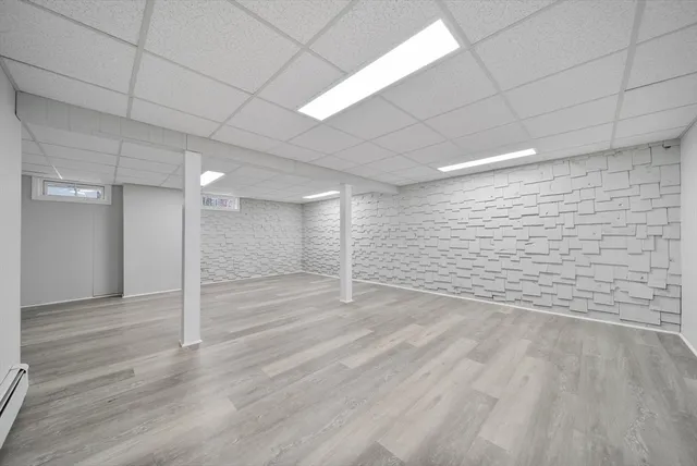 $599,500 | 9 Edgewood Avenue, Merrimack, NH 03054