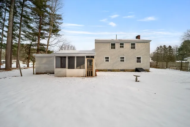 $599,500 | 9 Edgewood Avenue, Merrimack, NH 03054