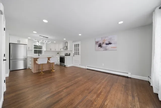 $599,500 | 9 Edgewood Avenue, Merrimack, NH 03054