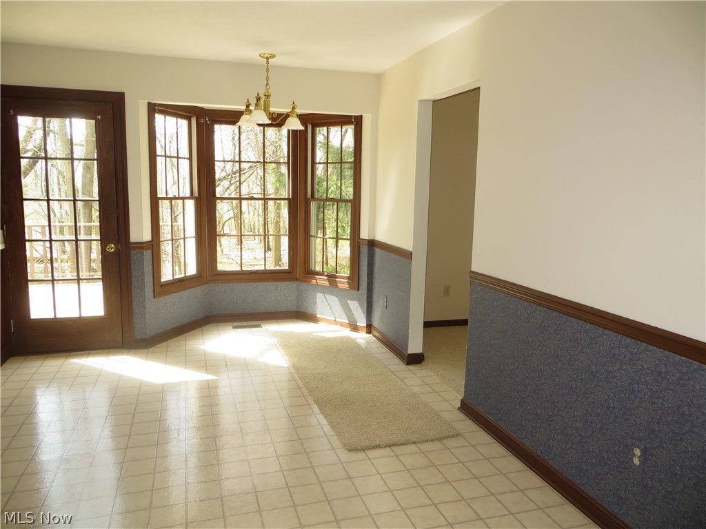 105 Mapleridge Road Chagrin Falls, OH 44022 - Photo 10 of 29
