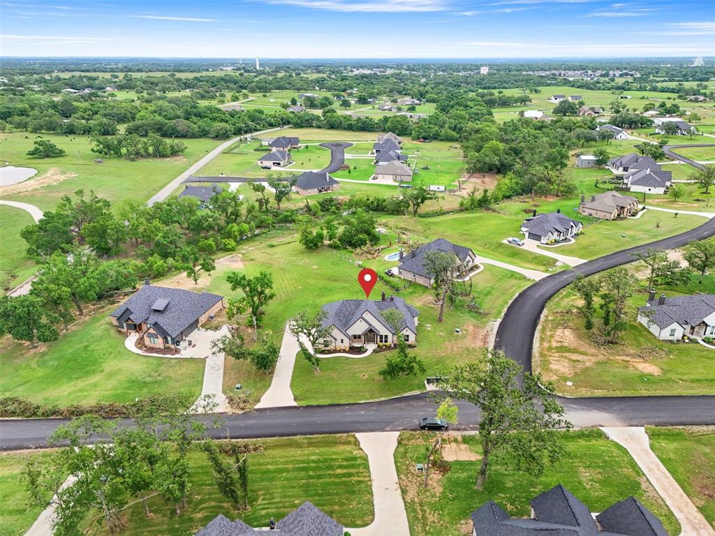 105 Clayton Crossing Springtown, TX 76082 - Photo 38 of 40 a view of a city