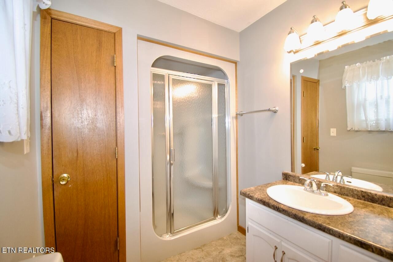 922 Ratledge Road Friendsville, TN 37737 - Photo 28 of 60 Gallery Image 28
