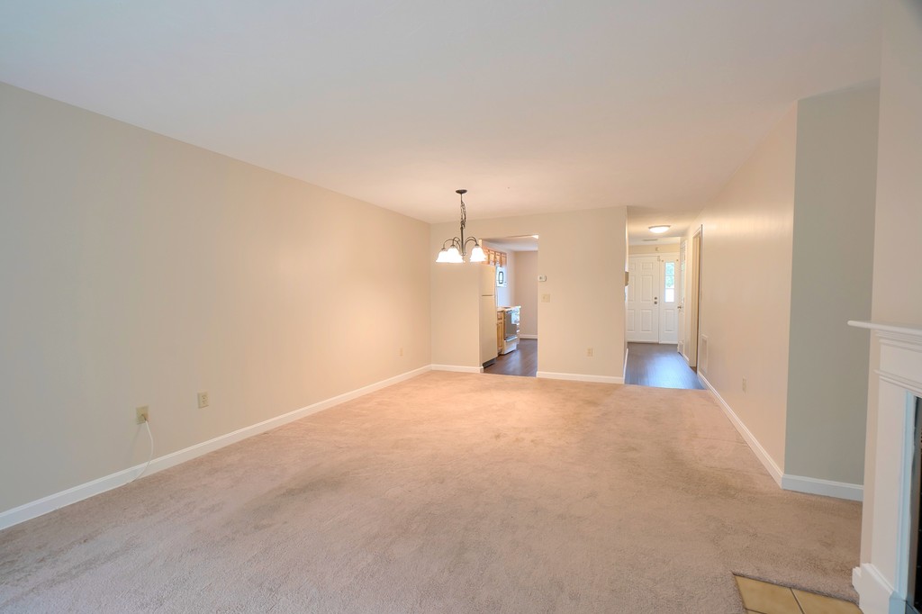 904 Ridgefield Circle, Unit A Clinton, MA 01510 - Photo 8 of 20 Gallery Image 8