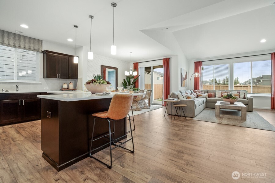 16632 8th Ave Court East, Unit 4 Spanaway, WA 98387 - Photo 8 of 31