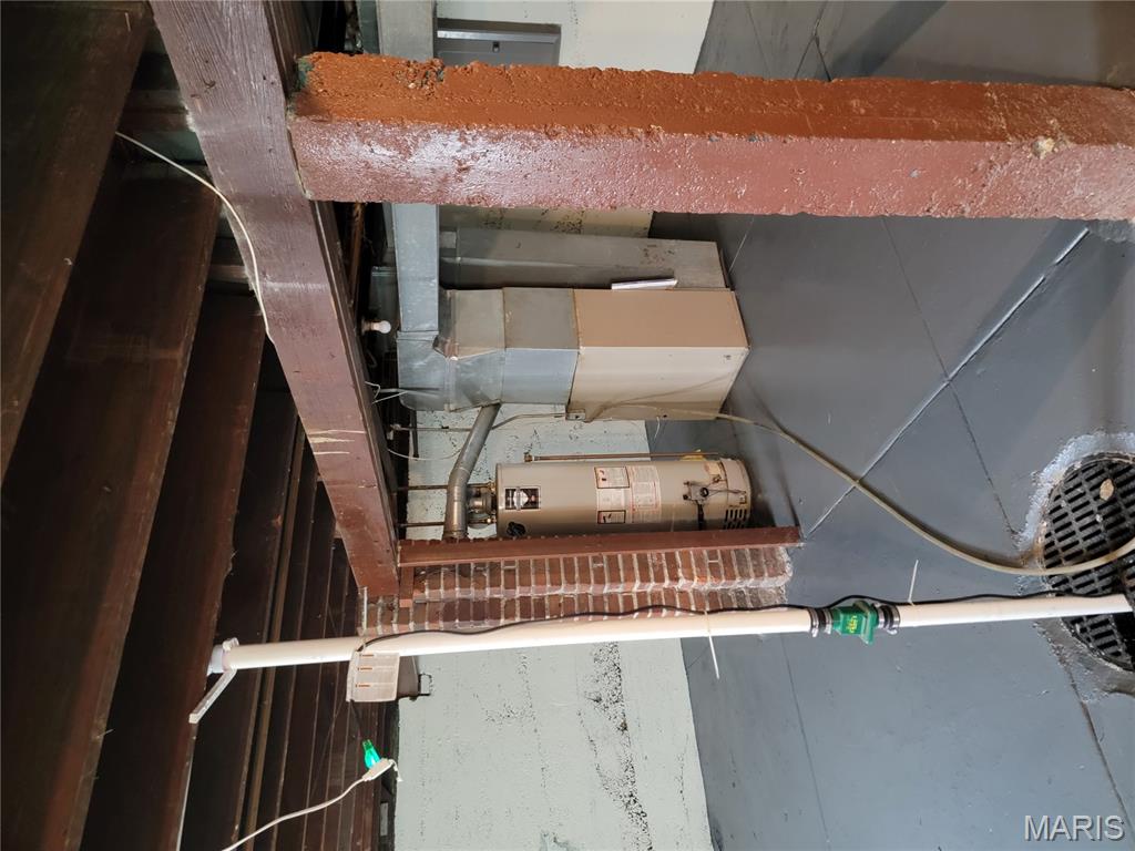 26 Compton Avenue Ferguson, MO 63135 - Photo 15 of 19