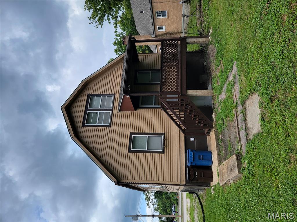 26 Compton Avenue Ferguson, MO 63135 - Photo 3 of 19