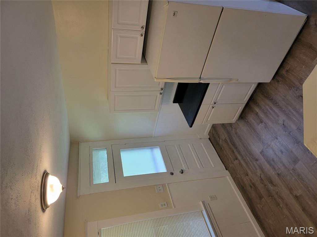 26 Compton Avenue Ferguson, MO 63135 - Photo 7 of 19