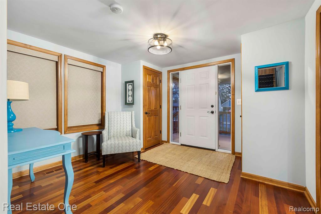 603 Parkdale Avenue Rochester, MI 48307 - Photo 10 of 43
