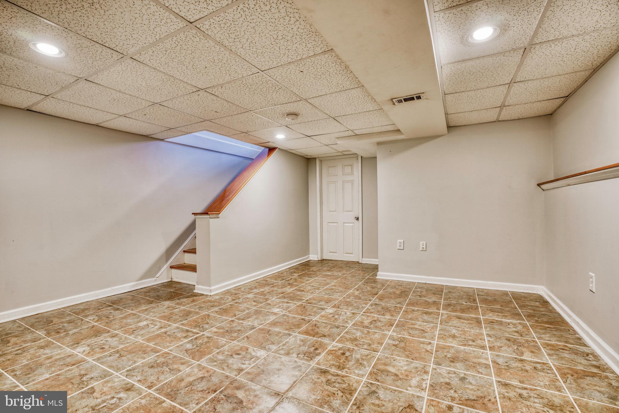 2118 Firethorn Road Baltimore, MD 21220 - Photo 8 of 21